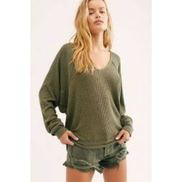 We The Free Olive Green Thermal Waffle Knit Sweater Jersey S Oversized Casual - Picture 2 of 11